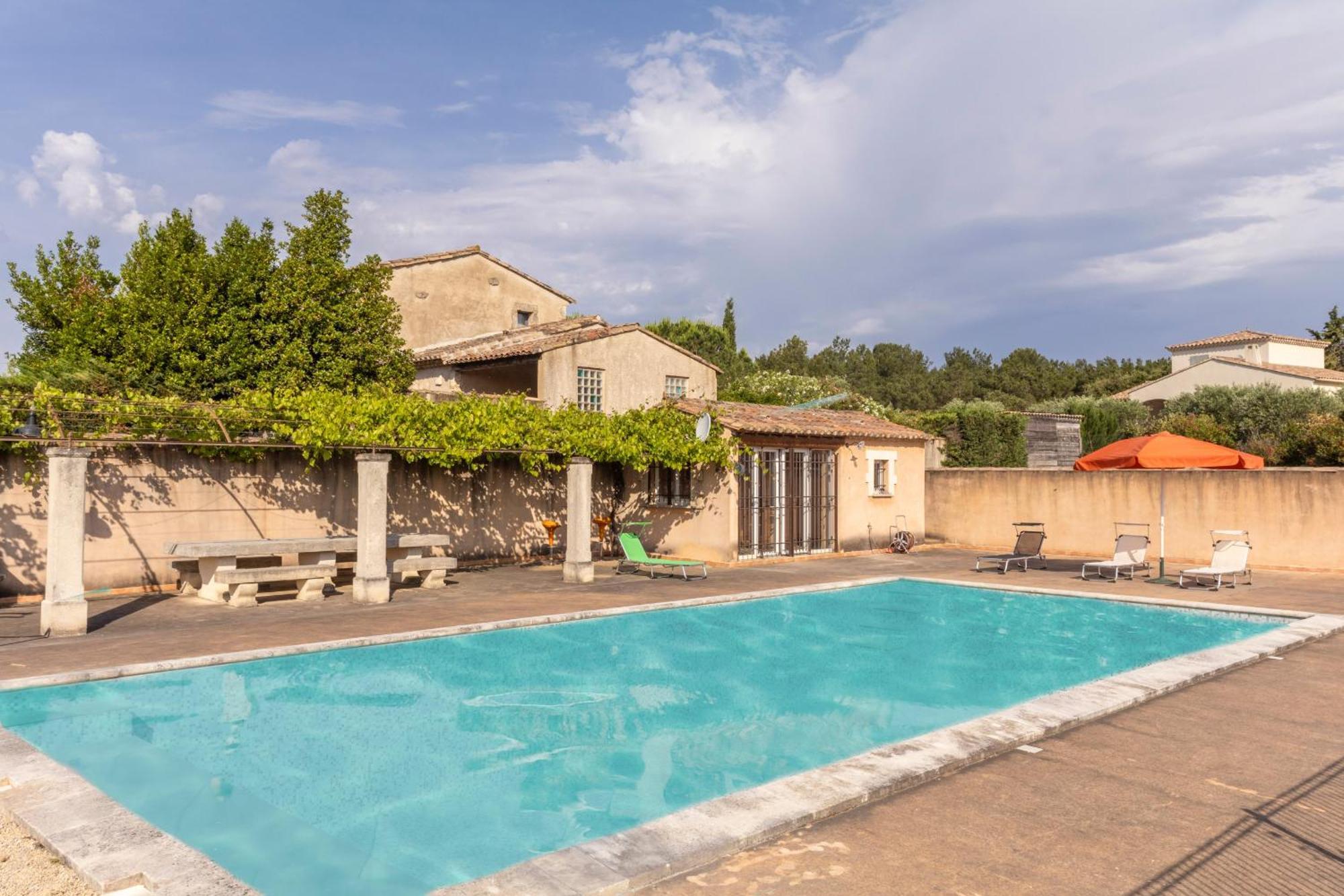 Le Petit Nid Villa Saint-Remy-de-Provence Exterior photo